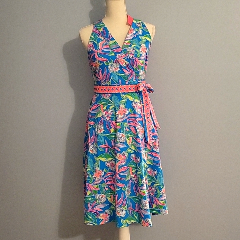 Brand - Lilly Pulitzer, Size - S and Color - Blue, Pink, Green
